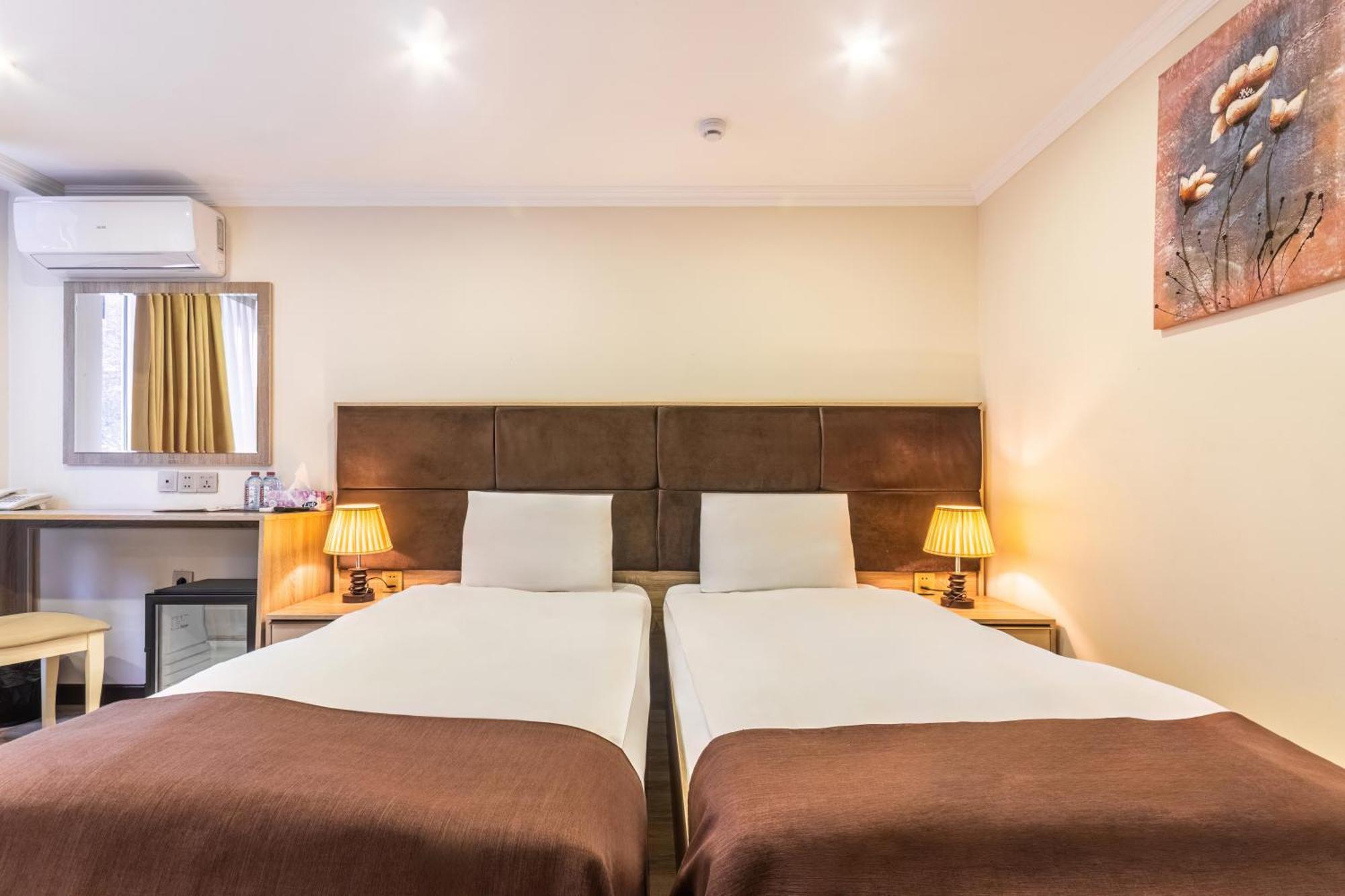 Deluxe Hotel Баку Екстериор снимка