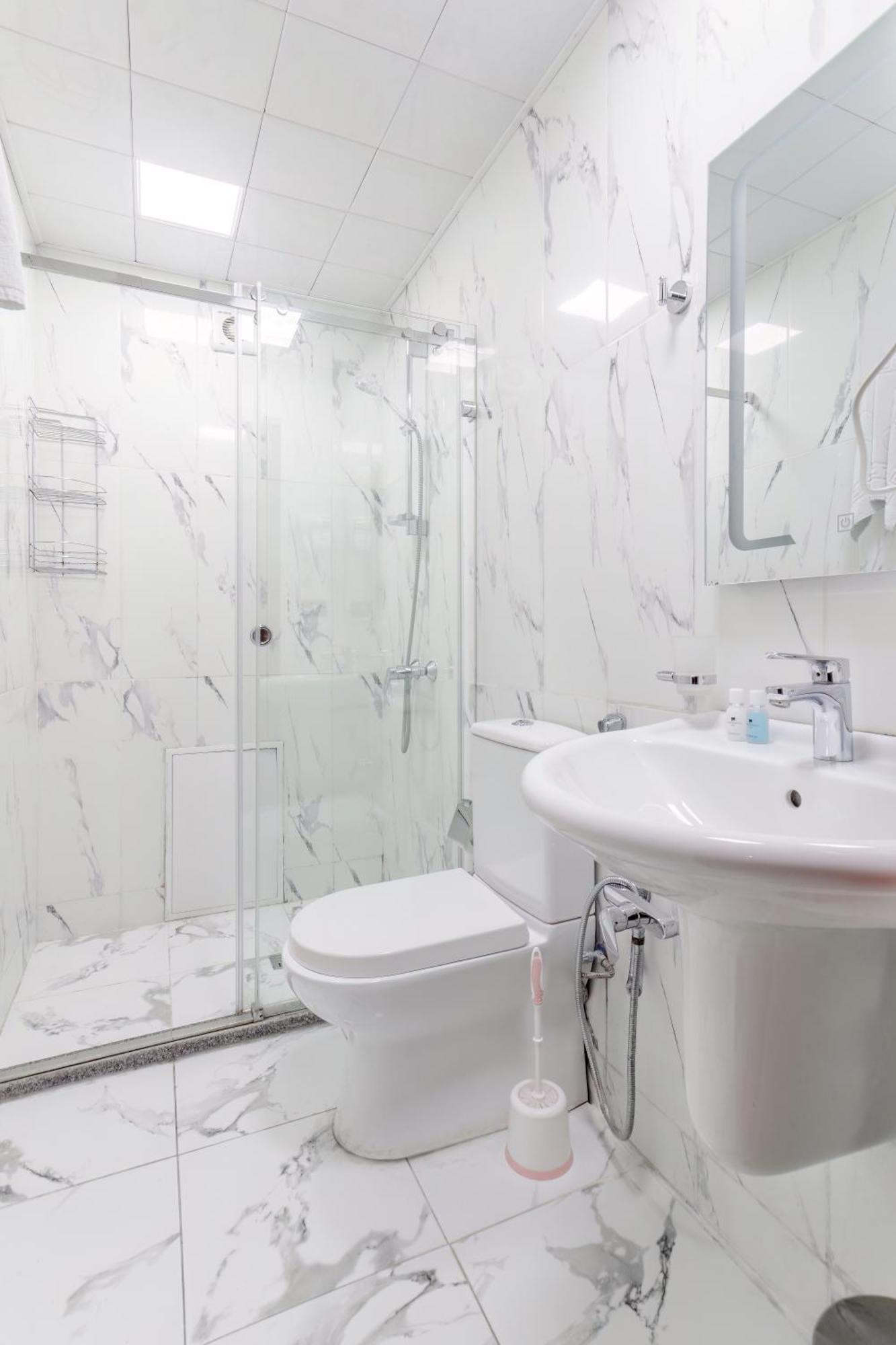 Deluxe Hotel Баку Екстериор снимка